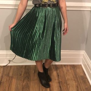 Emerald Green Metallic Midi-Skirt